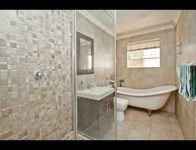 2 BEDROOM APARTMENT FOR SALE IN ROBINDALE